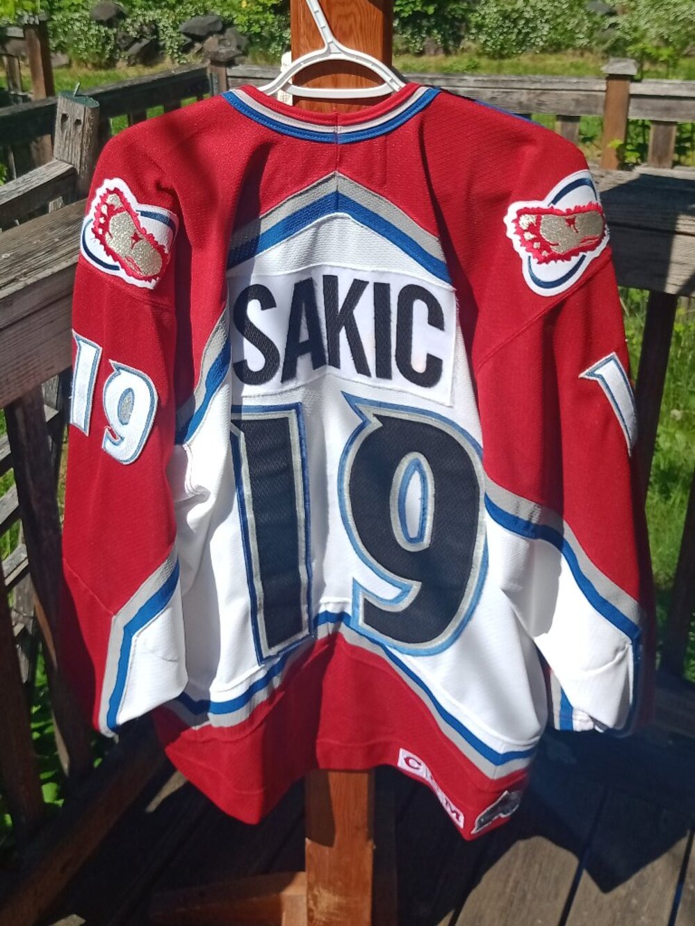 Joe Sakic Colorado Avalanche CCM NHL hockey jersey XL